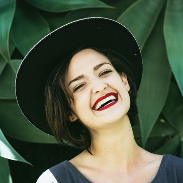 How to care for a Mira Lipstick Plant